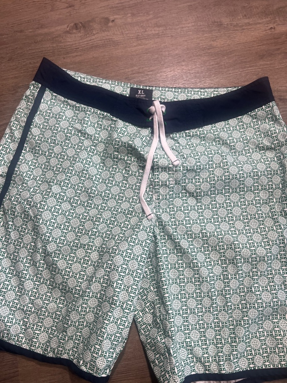 Old Navy Green and White Geometric Swim Trunks
